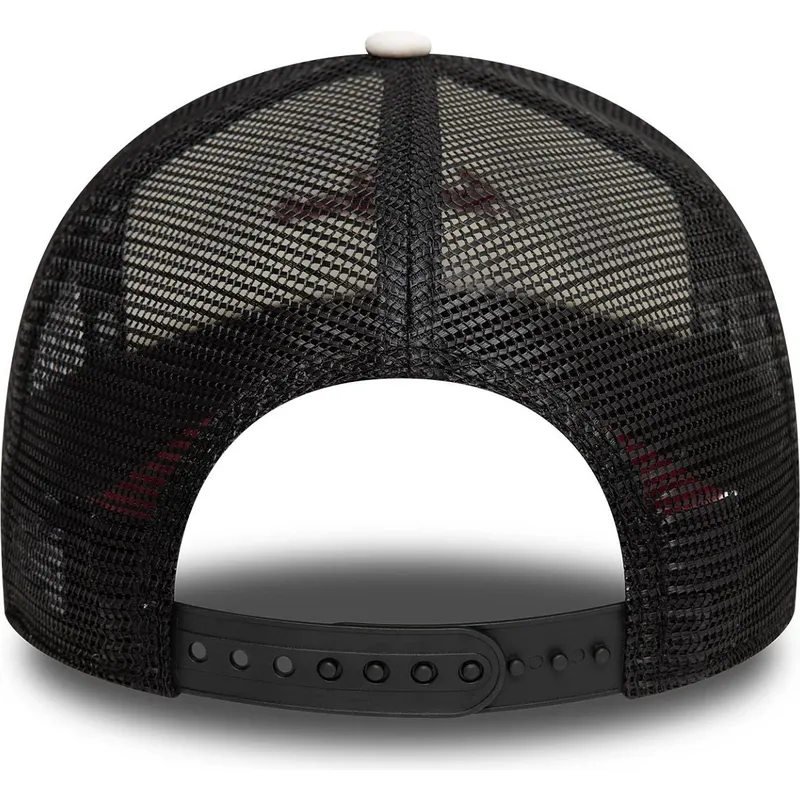 czapka-trucker-wielokolorowa-9forty-a-frame-tom-i-jerry-looney-tunes-new-era