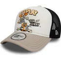 biala-bezowa-i-czarna-czapka-trucker-9forty-a-frame-tom-i-jerry-looney-tunes-new-era