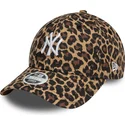 kepure-islenkta-leopardinis-reguliuojamas-9forty-new-york-yankees-mlb-new-era