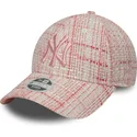 rozowa-zakrzywiona-czapka-regulowana-dla-kobiet-z-rozowym-logo-9forty-tweed-new-york-yankees-mlb-od-new-era