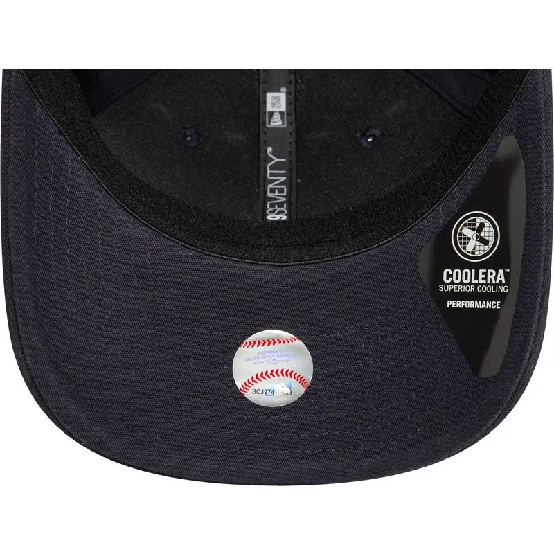 granatowa-zakrzywiona-czapka-snapback-9seventy-stretch-snap-new-york-yankees-mlb-new-era