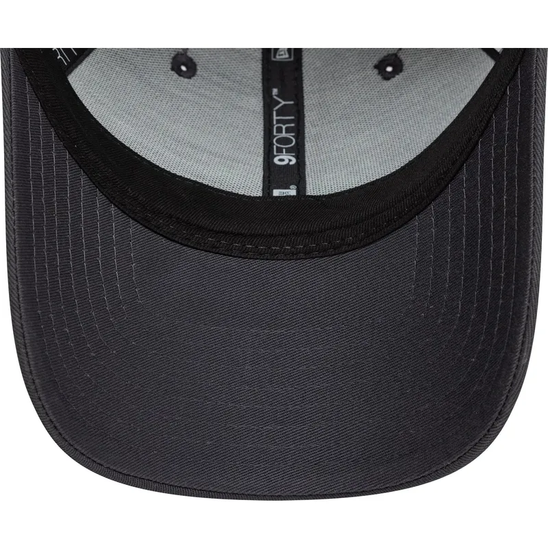 kepure-islenkta-pilka-reguliuojamas-9forty-side-print-vespa-piaggio-new-era