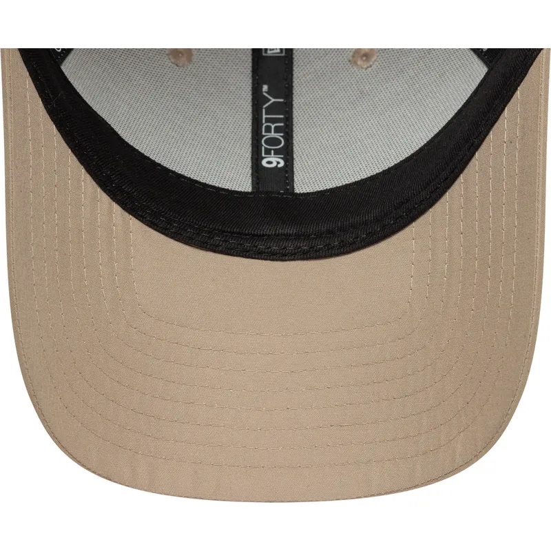 kepure-islenkta-ruda-reguliuojamas-9forty-flawless-new-york-yankees-mlb-new-era