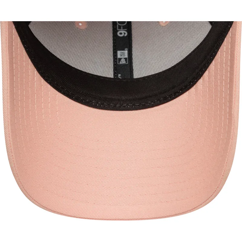 cap-islenkta-pink-adjustable-strap-9forty-league-essential-new-york-yankees-mlb-new-era
