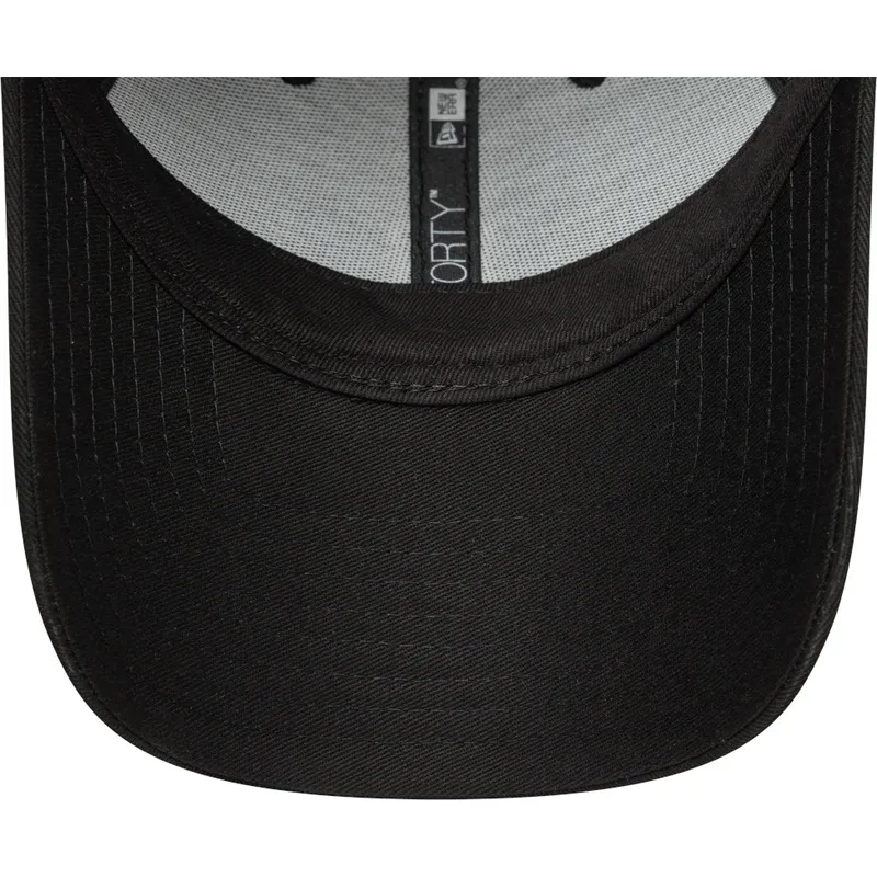 cap-islenkta-black-adjustable-strap-9forty-mini-new-york-yankees-mlb-new-era cap-islenkta-black-adjustable-strap-9forty-mini-new-york-yankees-mlb-new-era