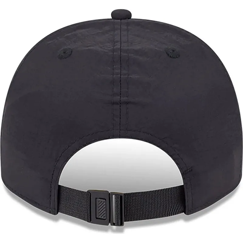 kepure-islenkta-juoda-reguliuojamas-golfer-everyday-nylon-new-york-yankees-mlb-new-era