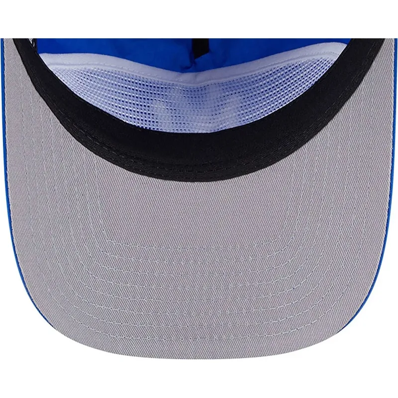 niebieska-regulowana-czapka-z-zakrzywionym-daszkiem-golfer-everyday-nylon-new-york-yankees-mlb-new-era