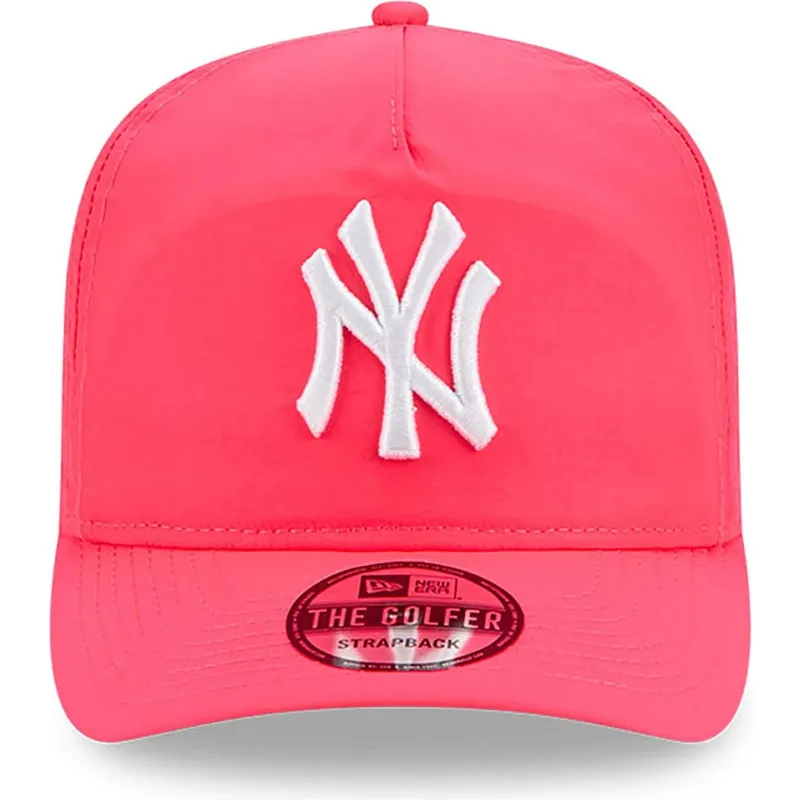 rozowa-regulowana-czapka-z-zakrzywionym-daszkiem-golfer-everyday-nylon-new-york-yankees-mlb-new-era