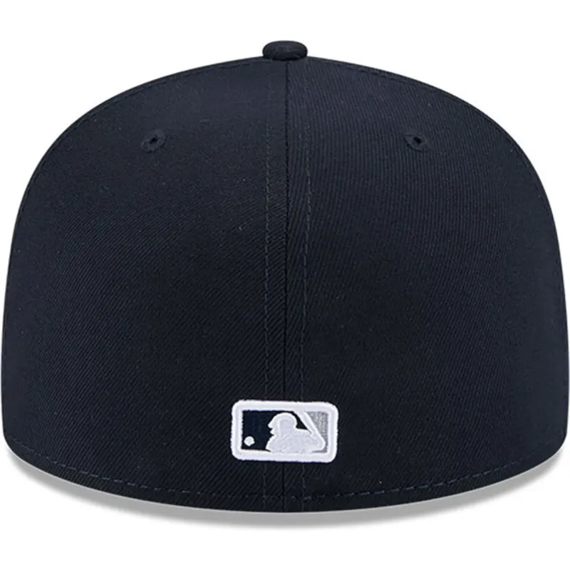 kepure-plokscia-tamsiai-melyna-priglundanti-59fifty-state-stitch-new-york-yankees-mlb-new-era