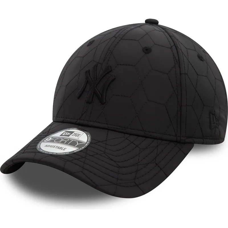 kepure-islenkta-juoda-reguliuojamas-9forty-quilted-new-york-yankees-mlb-new-era