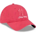 cap-islenkta-pink-adjustable-strap-9twenty-pattern-spring-training-fan-pack-2025-new-york-yankees-mlb-new-era