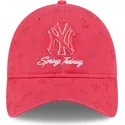 kepure-islenkta-rozine-reguliuojamas-9twenty-pattern-spring-training-fan-pack-2025-new-york-yankees-mlb-new-era
