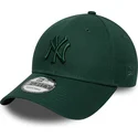 regulowana-zielona-czapka-z-zakrzywionym-daszkiem-i-zielonym-logo-9forty-colour-pack-new-york-yankees-mlb-od-new-era