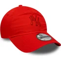 czerwona-regulowana-czapka-z-zakrzywionym-daszkiem-z-czerwonym-logo-9twenty-colour-pack-new-york-yankees-mlb-new-era