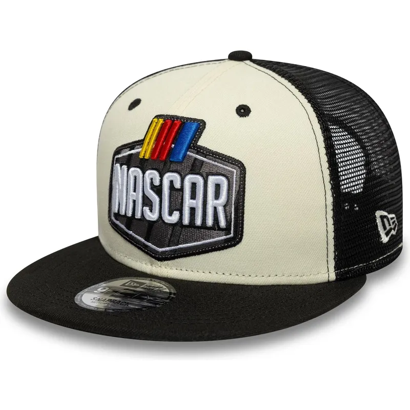 czapka-trucker-plaska-bezowo-czarna-9fifty-classics-logo-nascar-new-era