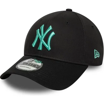 Czarna regulowana czapka z zakrzywionym daszkiem z niebieskim logo 9FORTY League Essential New York Yankees MLB od New Era