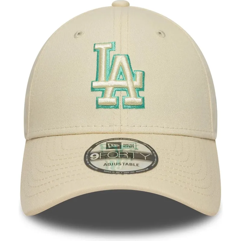 bezowa-regulowana-czapka-z-zakrzywionym-daszkiem-z-zielonym-logo-9forty-team-outline-los-angeles-dodgers-mlb-new-era