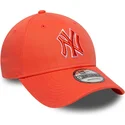 pomaranczowa-regulowana-czapka-z-zakrzywionym-daszkiem-z-pomaranczowym-logo-9forty-team-outline-new-york-yankees-mlb-new-era