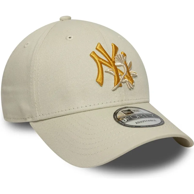 bezowa-regulowana-czapka-z-zakrzywionym-daszkiem-z-zoltym-logo-9forty-floral-icon-new-york-yankees-mlb-new-era