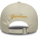 kepure-islenkta-smelio-reguliuojamas-9forty-floral-icon-new-york-yankees-mlb-new-era