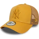 czapka-trucker-zolta-z-zoltym-logo-a-frame-league-essential-new-york-yankees-mlb-new-era
