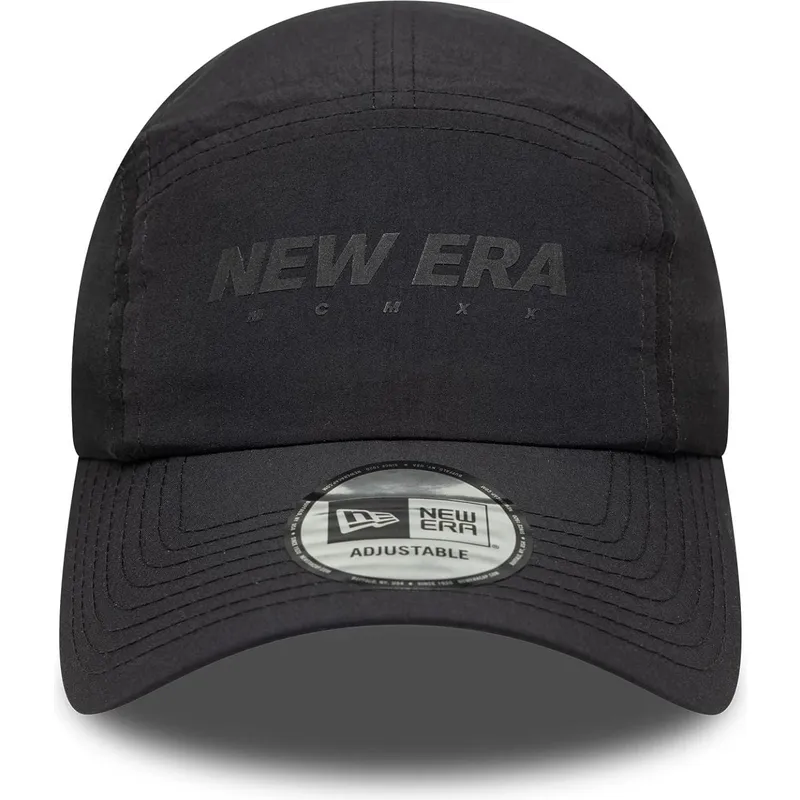 czarna-zakrzywiona-czapka-regulowana-runner-tech-new-era