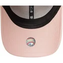 rozowa-czapka-z-daszkiem-z-logo-new-york-yankees-mlb-9forty-league-essential-od-new-era-regulowana-dla-kobiet