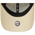 bezowa-regulowana-czapka-z-daszkiem-dla-kobiet-9forty-floral-icon-los-angeles-dodgers-mlb-od-new-era