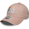 rozowa-regulowana-czapka-z-daszkiem-dla-kobiet-9forty-beaded-new-york-yankees-mlb-new-era