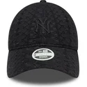 kepure-islenkta-juoda-reguliuojamas-9twenty-broderie-new-york-yankees-mlb-new-era