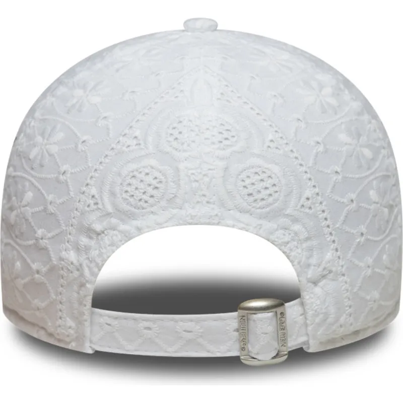 kepure-islenkta-balta-reguliuojamas-9twenty-broderie-new-york-yankees-mlb-new-era