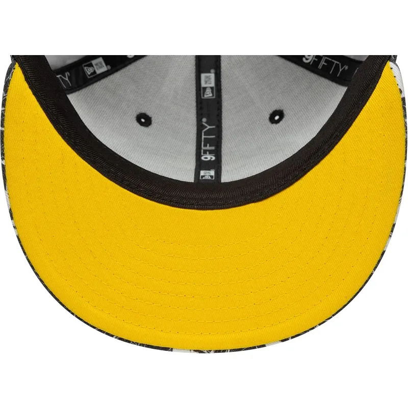 kepure-plokscia-juoda-snapback-vaikams-9fifty-all-over-print-batman-dc-comics-new-era