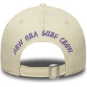 bezowa-czapka-z-zakrzywionym-daszkiem-regulowana-dla-chlopca-9twenty-surf-crew-marki-new-era
