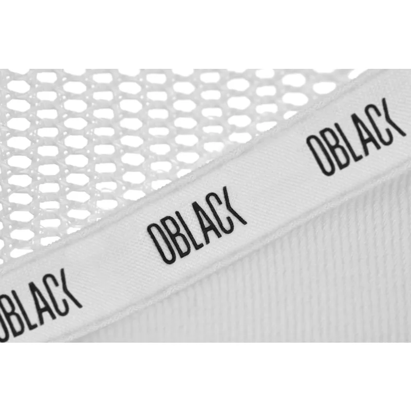 cap-islenkta-white-snapback-oblack