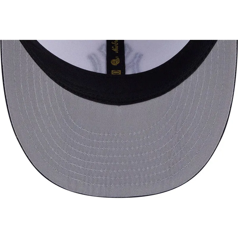 kepure-plokscia-tamsiai-melyna-priglundanti-59fifty-day-low-profile-new-york-yankees-mlb-new-era