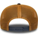 granatowo-brazowa-czapka-truckerka-9seventy-stretch-snap-z-wytloczonym-logo-new-york-yankees-mlb-od-new-era