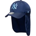 niebieska-czapka-z-zakrzywionym-daszkiem-snapback-dla-chlopca-z-niebieskim-logo-9forty-sun-shield-new-york-yankees-mlb-od-new-er