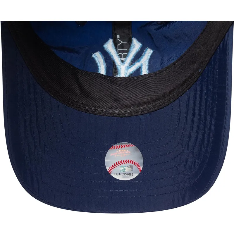 niebieska-czapka-z-daszkiem-snapback-dla-chlopca-z-niebieskim-logo-9forty-sun-shield-new-york-yankees-mlb-new-era