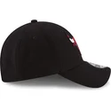 czarna-zakrzywiona-regulowana-czapka-dziecieca-9forty-the-league-chicago-bulls-nba-od-new-era
