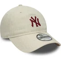 bezowa-czapka-z-zakrzywionym-daszkiem-regulowana-9twenty-linen-new-york-yankees-mlb-od-new-era