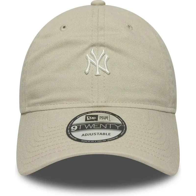 bezowa-czapka-z-zakrzywionym-daszkiem-regulowana-9twenty-mini-logo-washed-new-york-yankees-mlb-od-new-era