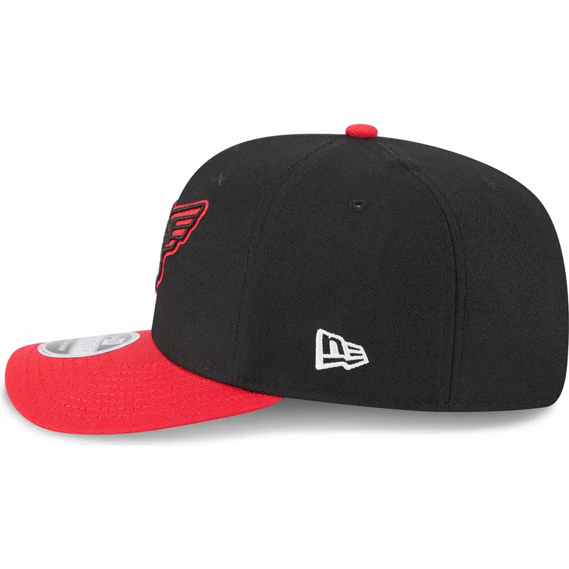czerwona-i-czarna-zakrzywiona-czapka-snapback-9seventy-stretch-snap-city-connect-chicago-white-sox-mlb-new-era