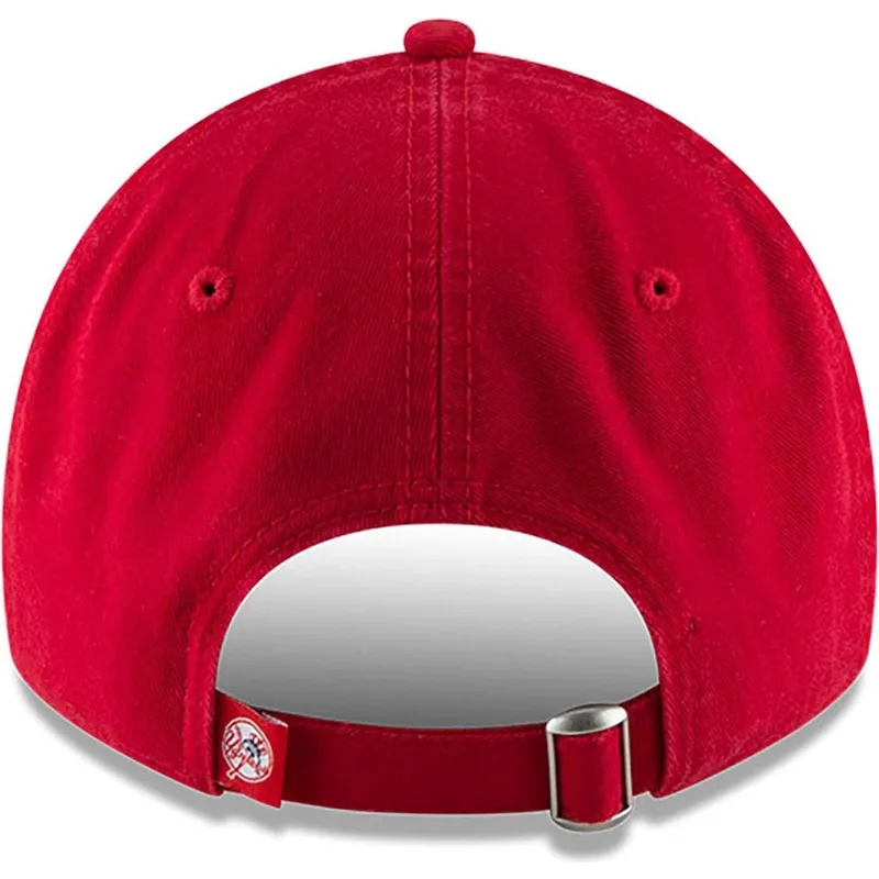 kepure-islenkta-raudona-reguliuojamas-9twenty-core-classic-new-york-yankees-mlb-new-era