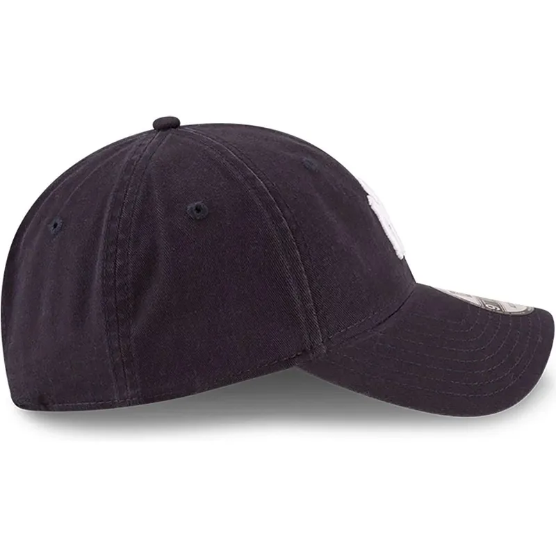cap-islenkta-navy-blue-adjustable-strap-9twenty-core-classic-new-york-yankees-mlb-new-era cap-islenkta-navy-blue-adjustable-strap-9twenty-core-classic-new-york-yankees-mlb-new-era
