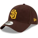 regulowana-brazowa-czapka-z-zakrzywionym-daszkiem-9twenty-core-classic-san-diego-padres-mlb-od-new-era