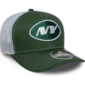 zielono-biala-czapka-truckerka-9seventy-stretch-snap-new-york-jets-nfl-od-new-era