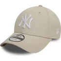 cap-islenkta-beige-adjustable-strap-9forty-league-essential-new-york-yankees-mlb-new-era