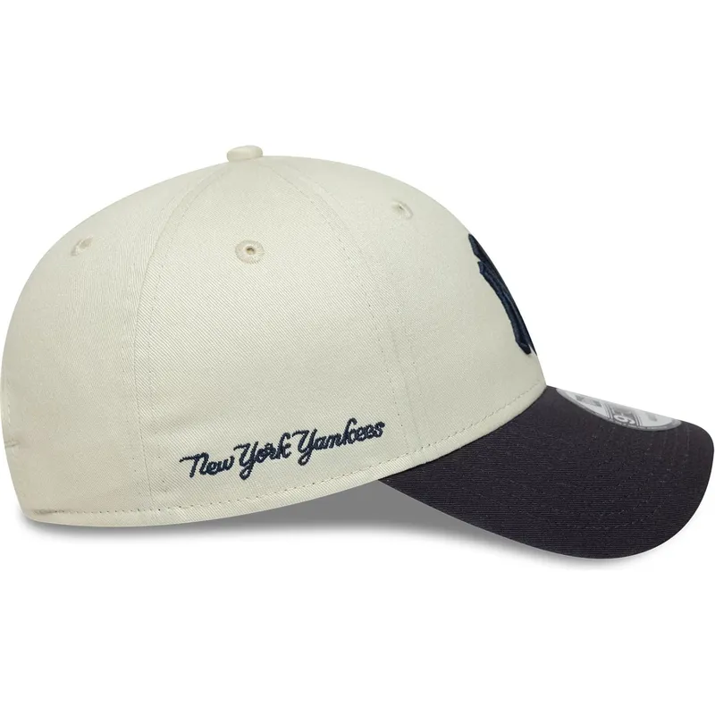 kepure-islenkta-smelio-reguliuojamas-9forty-side-script-new-york-yankees-mlb-new-era