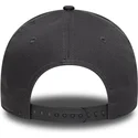 szara-czapka-z-zakrzywionym-daszkiem-snapback-z-szarym-logo-e-frame-tonal-outline-chicago-bulls-nba-od-new-era