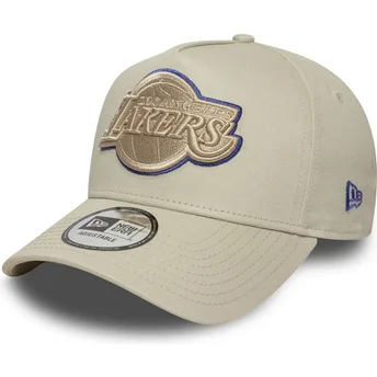 Beżowa czapka z zakrzywionym daszkiem typu snapback z beżowym logo E Frame Tonal Outline Los Angeles Lakers NBA od New Era